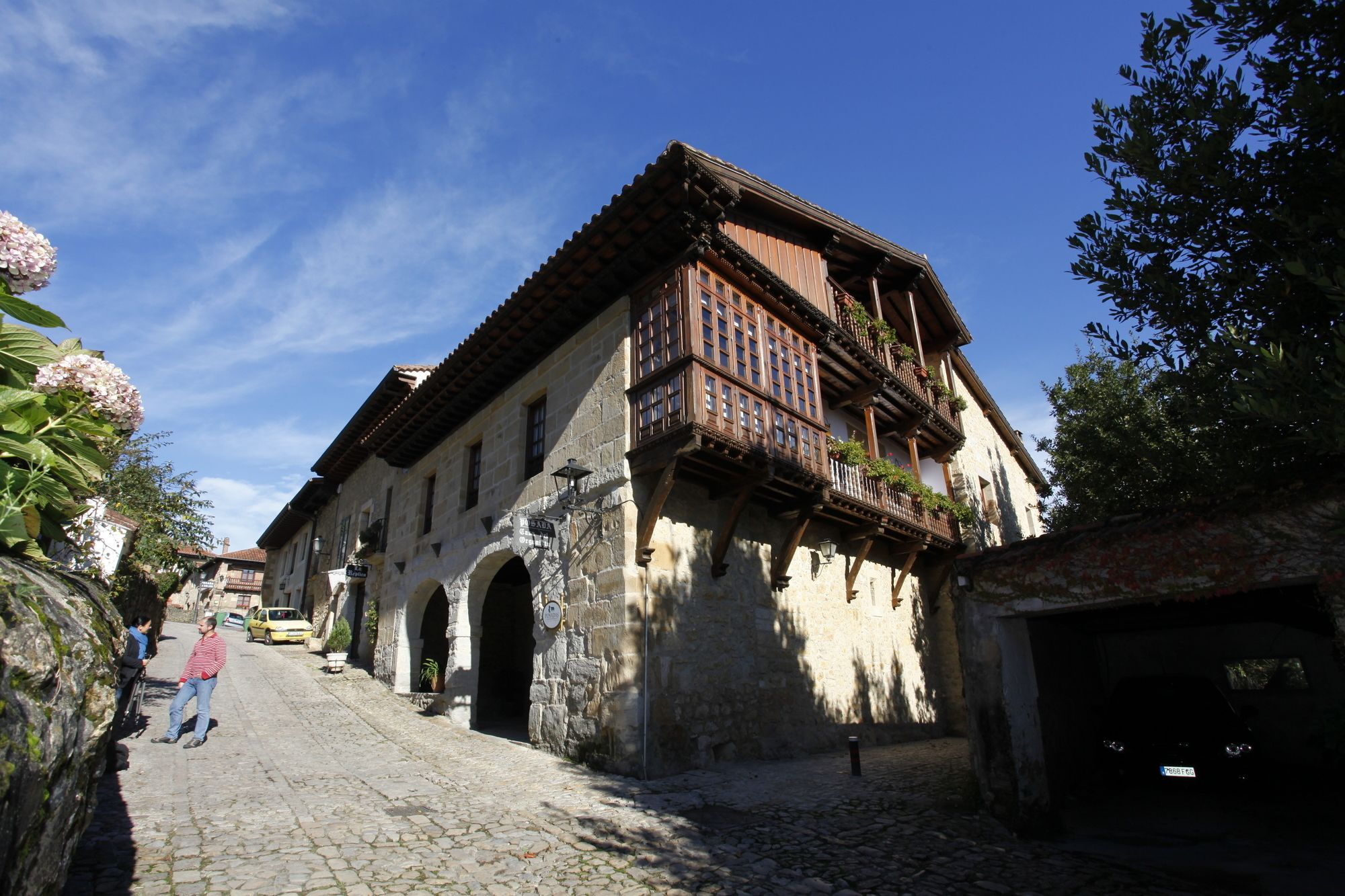 Hotel La Casa Del Organista Santillana del Mar Exterior foto